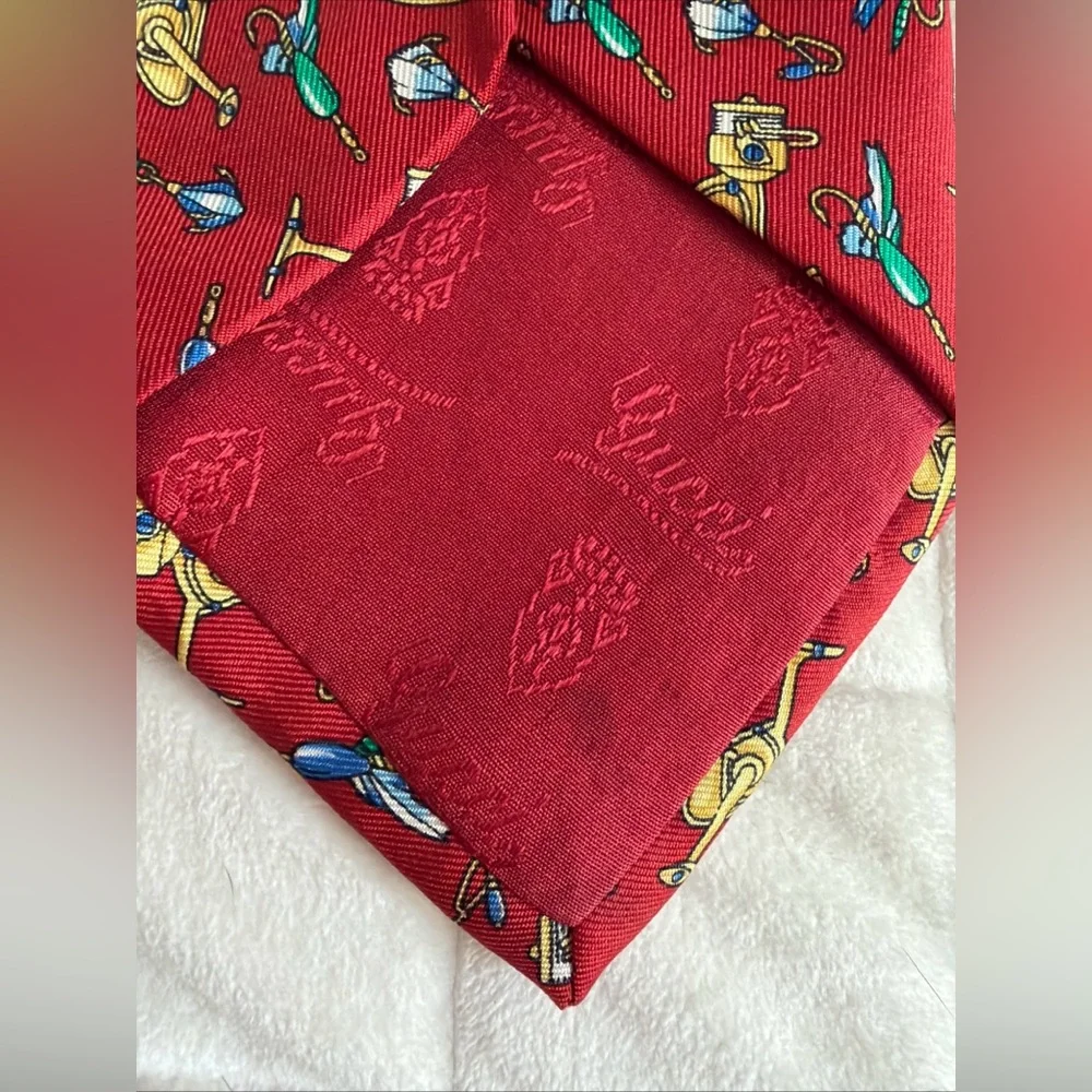 Vintage Gucci Fly Fishing Reel Bait Silk  Tie Necktie Italy - Picture 6 of 6
